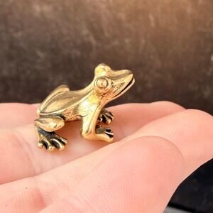 Brass Frog Figurine Miniature Renewal Totem Altar Decor Spirit Animal 70s Style